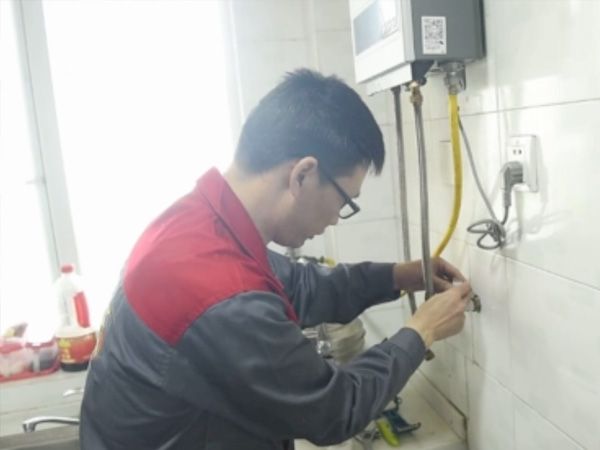 自来水管道清洗